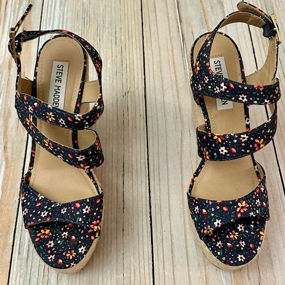 Steve Madden Shoes - Steve Madden Jenny floral wedge platform espadrilles